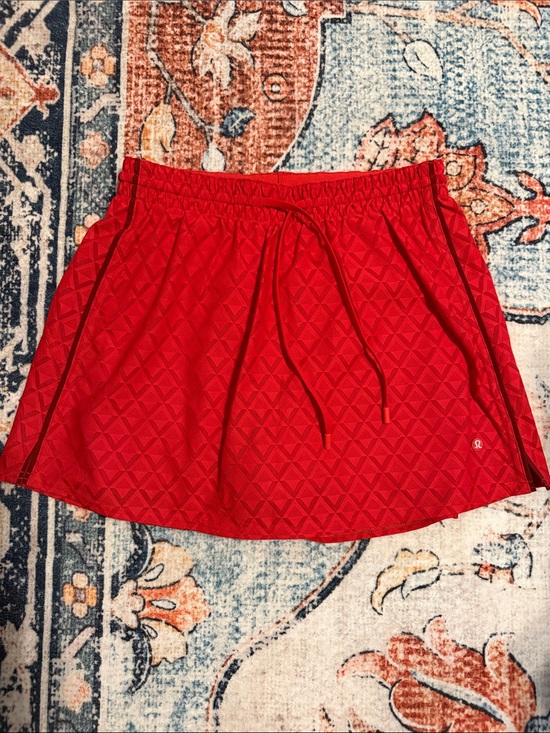 lululemon athletica Pants - lululemon athletica Red Diamond-Texture Skater Skirt